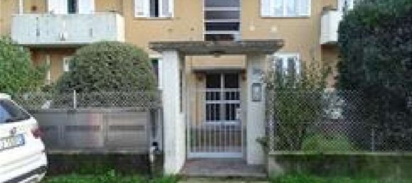 Apartamento de 3 habitaciónes en Gorla Minore, Italy No. 10565 4