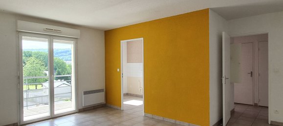 2 chambres Appartement à Nouzonville, France No. 55373 9