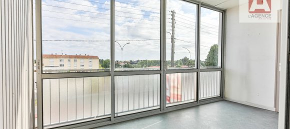 Квартира с 2 спальнями в Сен-Жиль-Круа-де-Ви, Франция № 277946 4