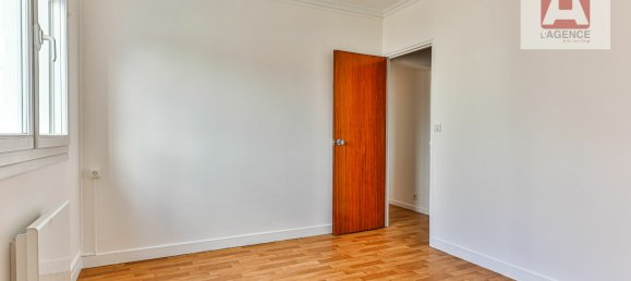 Квартира с 2 спальнями в Сен-Жиль-Круа-де-Ви, Франция № 277946 8