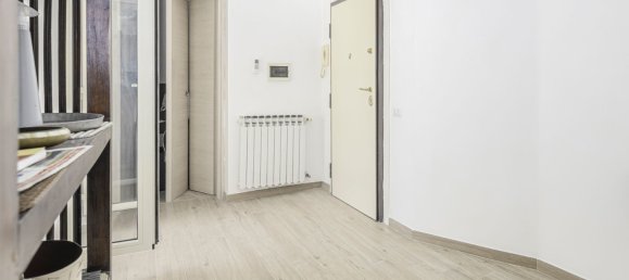 3-salle Penthouse à Ciampino, Italy No. 19447 2