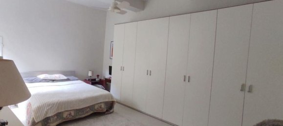 2 rooms Apartment in Siena, Italy No. 84806 3