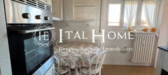 3 Schlafzimmer Wohnung in Milan, Italy, Nr. 331619 3