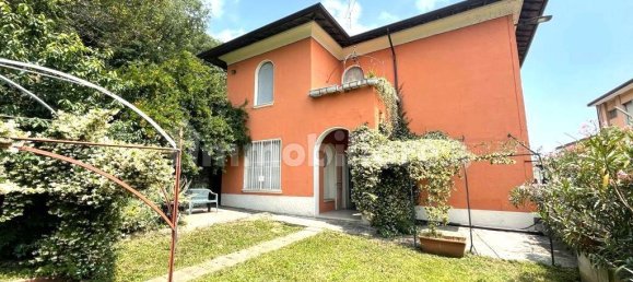 4 غرف نوم فيلا في Brescia, Italy رقم 270429 5