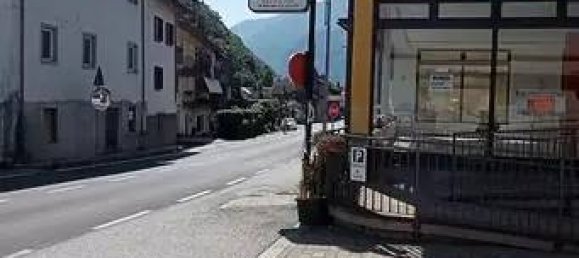 10-salle Bâtiment à Vogogna, Italy No. 114184 3