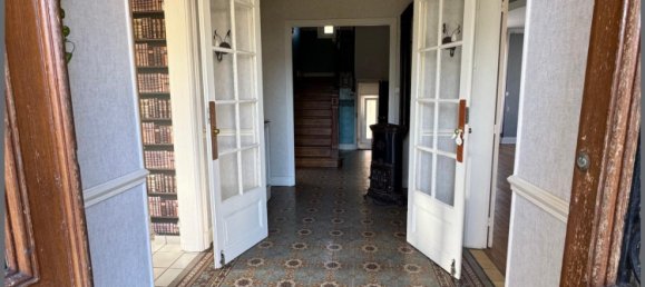 Дом с 4 спальнями в Консанвуаэ, Франция № 159869 4