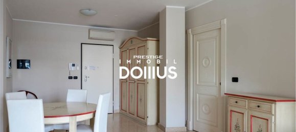 Квартира с 3 комнатами в Дезенцано дель Гарда, Италия № 125292 18