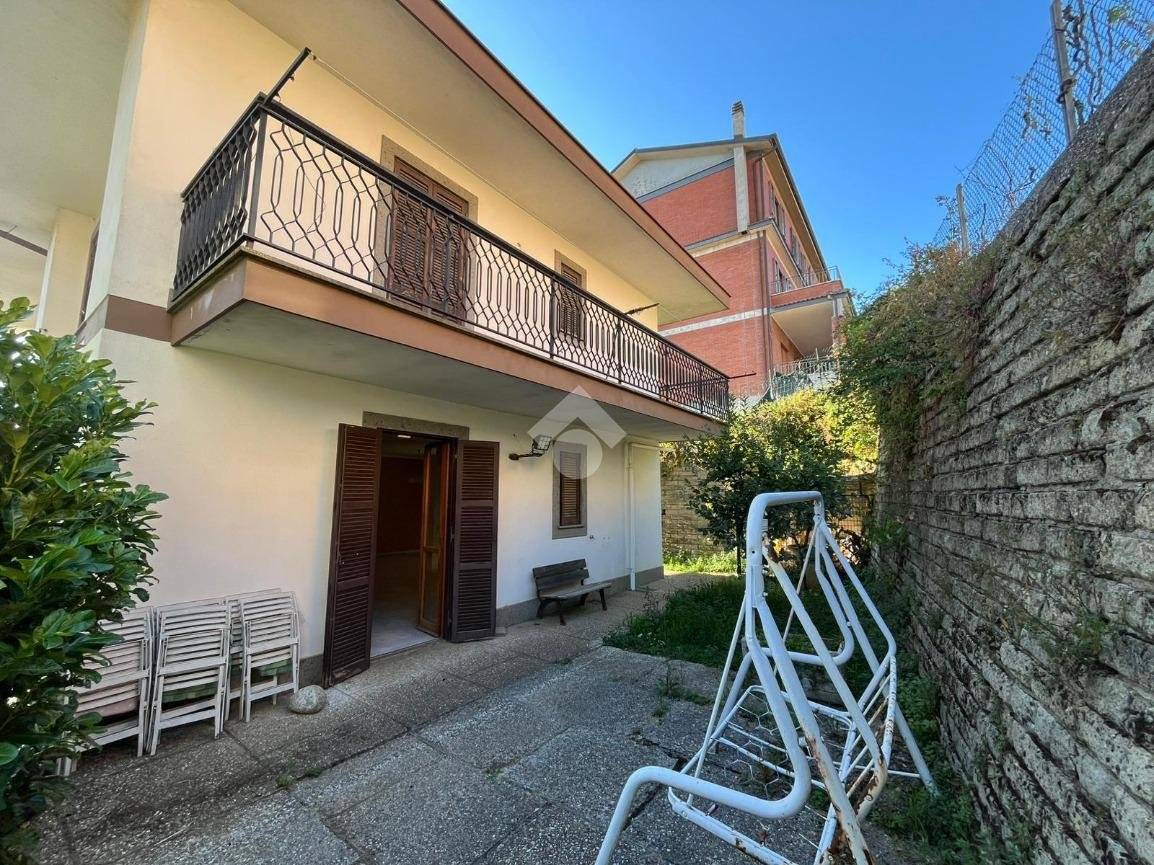 Villa T5 em Rocca Priora, Italy N.º 272733
