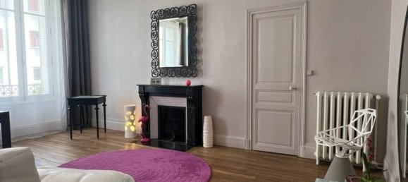 5 bedrooms House in Orleans, France No. 210203 15