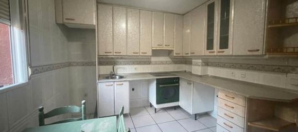 4 bedrooms House in Madrid, Spain No. 186180 5