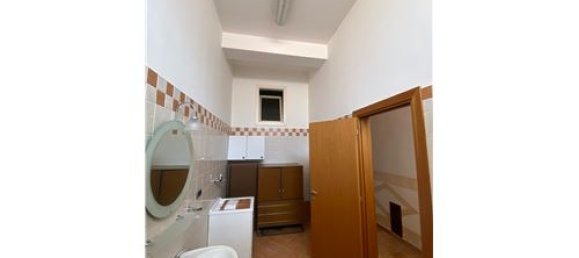 5 bedrooms Villa in San Lorenzello, Italy No. 275948 6