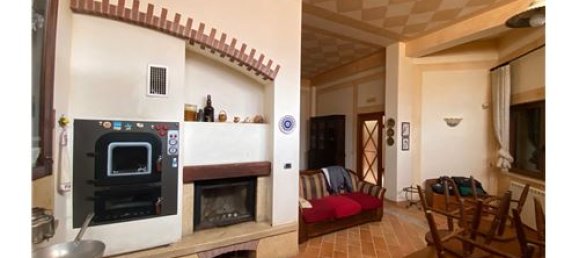 5 bedrooms Villa in San Lorenzello, Italy No. 275948 5