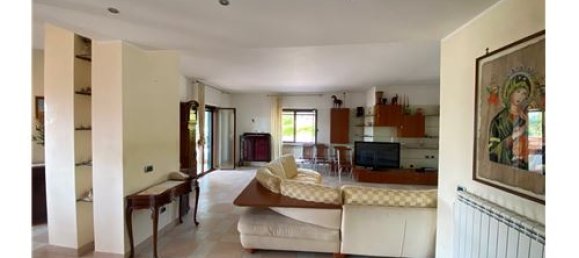 5 bedrooms Villa in San Lorenzello, Italy No. 275948 12