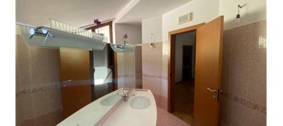 5 bedrooms Villa in San Lorenzello, Italy No. 275948 45