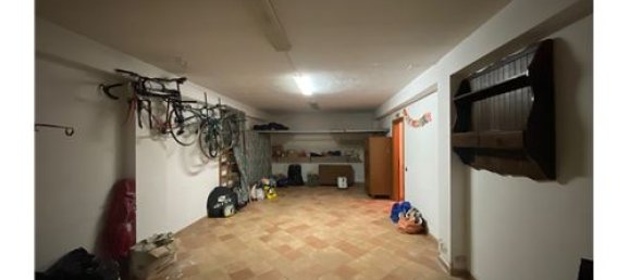 5 bedrooms Villa in San Lorenzello, Italy No. 275948 9