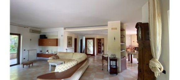 5 bedrooms Villa in San Lorenzello, Italy No. 275948 13