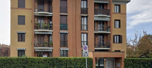 Квартира с 7 комнатами в Чернуско суль Навильо, Италия № 268707 14