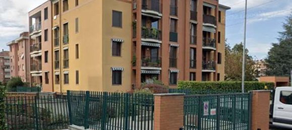 Квартира с 7 комнатами в Чернуско суль Навильо, Италия № 268707 13