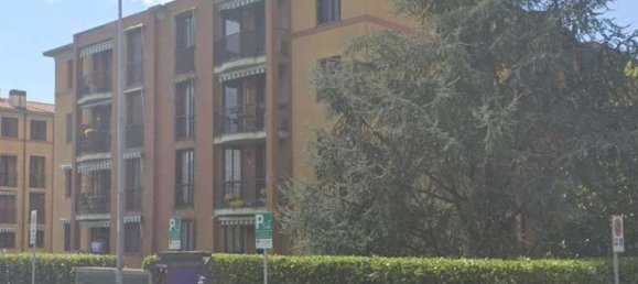 Квартира с 7 комнатами в Чернуско суль Навильо, Италия № 268707 9