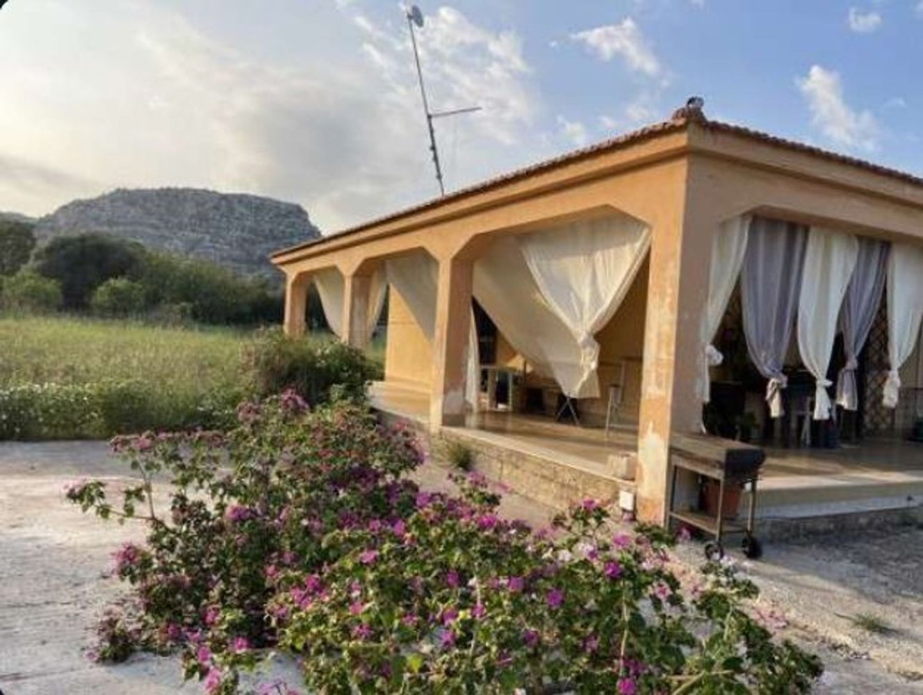 5 bedrooms Villa in Syracuse, Italy No. 372303