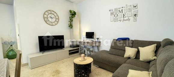 Apartamento de 2 dormitorios en Portici, Italy No. 329241 6