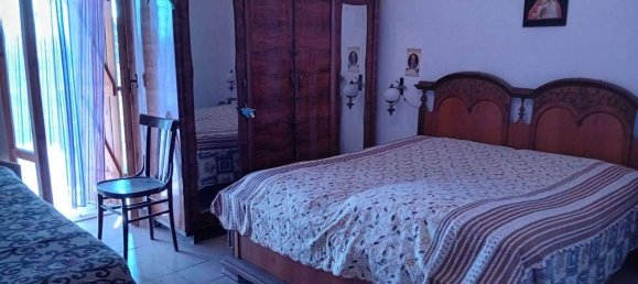 6-salle Appartement à Sonnino, Italy No. 154610 3