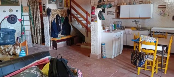 6-salle Appartement à Sonnino, Italy No. 154610 18