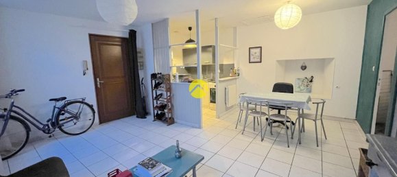 1 bedroom Apartment in Bourges, France No. 156183 3