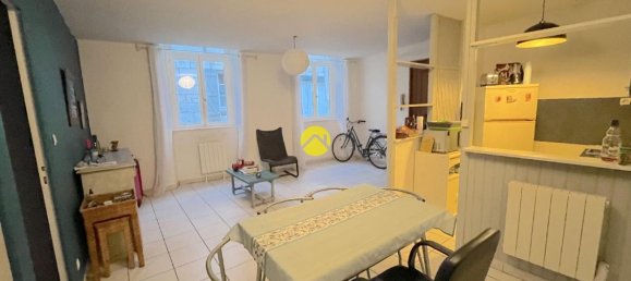 1 bedroom Apartment in Bourges, France No. 156183 2
