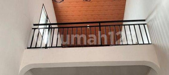3 bedrooms House in Cengkareng, Indonesia No. 1762 3