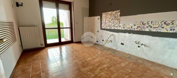 4 bedrooms Apartment in Turin, Italy No. 334750 3