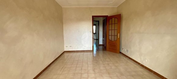 4 bedrooms Apartment in Turin, Italy No. 334750 24