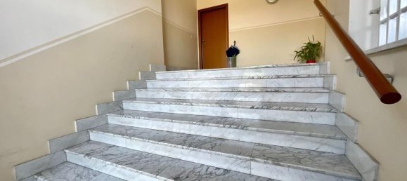 4 bedrooms Apartment in Turin, Italy No. 334750 33