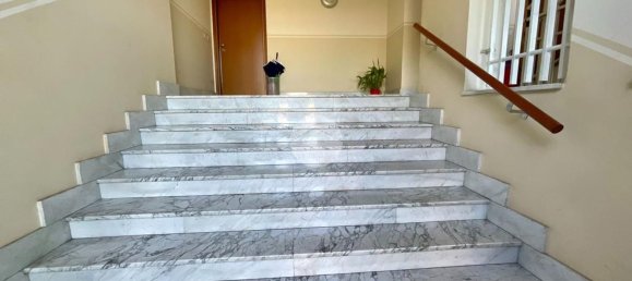 4 bedrooms Apartment in Turin, Italy No. 334750 34