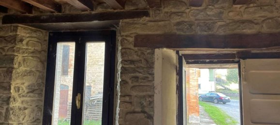 Casa de 6 divisões em Neviano degli Arduini, Italy N.º 87368 10