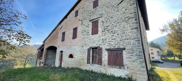 Casa de 6 divisões em Neviano degli Arduini, Italy N.º 87368 6
