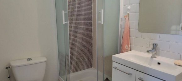 Studio in Chilly-Mazarin, France No. 334502 4