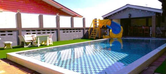 5 bedrooms Cafe / restaurant in Pattaya, Thailand No. 11672 2