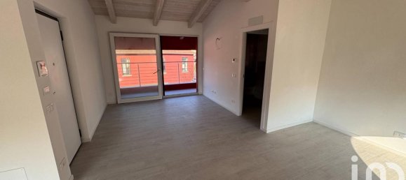 3 rooms Penthouse in Salò, Italy No. 18756 4