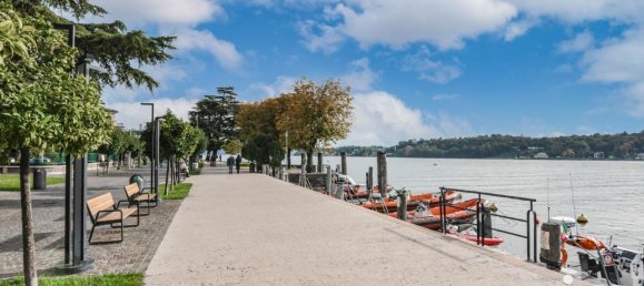 3 rooms Penthouse in Salò, Italy No. 18756 22