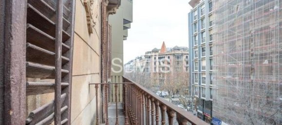 Apartamento de 2 dormitorios en Eixample, Spain No. 182341 21