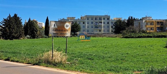 Terreno en Alezio, Italy 13000 m² No. 133161 3