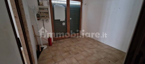 Imóvel comercial de 1 divisão em Trani, Italy N.º 154426 5