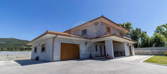 5 bedrooms House in Bornes de Aguiar, Portugal No. 174735 3