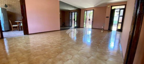 3 chambres Maison à San Giovanni Lupatoto, Italy No. 162866 7