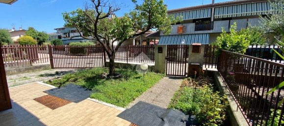 3 chambres Maison à San Giovanni Lupatoto, Italy No. 162866 6