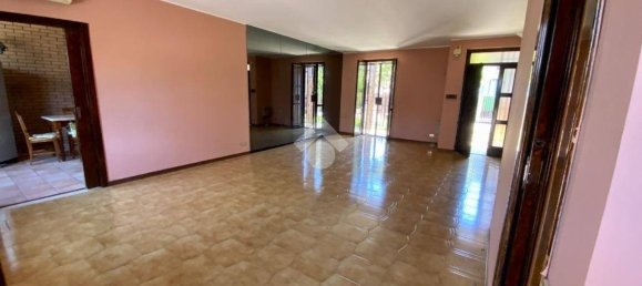 3 chambres Maison à San Giovanni Lupatoto, Italy No. 162866 9