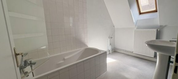 2 bedrooms Apartment in Autun, France No. 353357 6