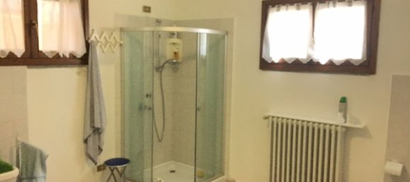 5-salle Villa à Porto Valtravaglia, Italy No. 185760 2