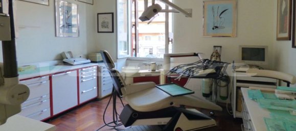 4 rooms Apartment in Rome, Italy No. 219166 13